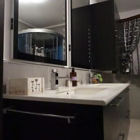 Casa Stella Marina Poetto بيت للعطل